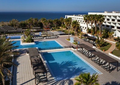 Outdoor swimming pool